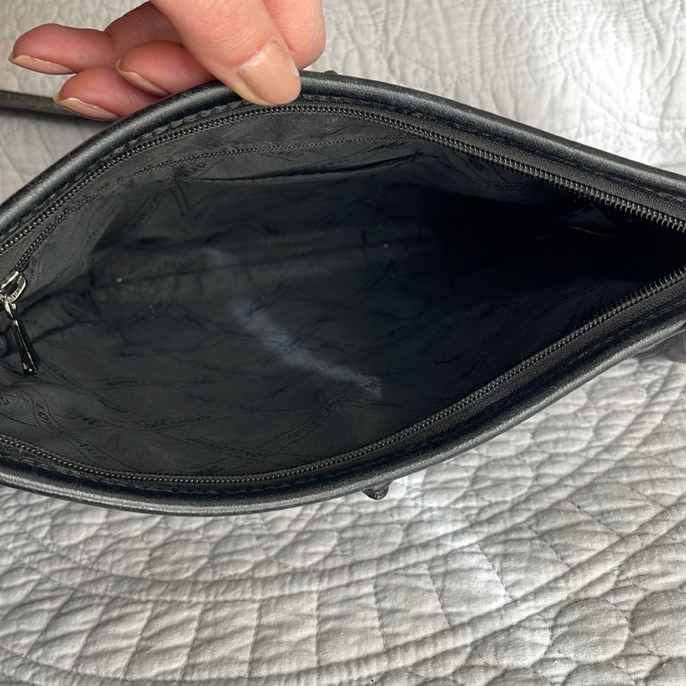 Longchamp Roseau Crossbody - Picture 7 of 7
